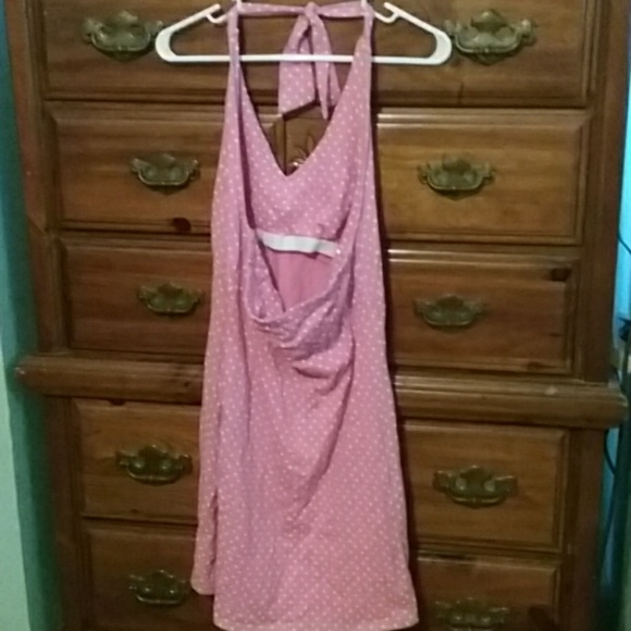Pink dress with tie around neck, rarely wore - Picture 2 of 4